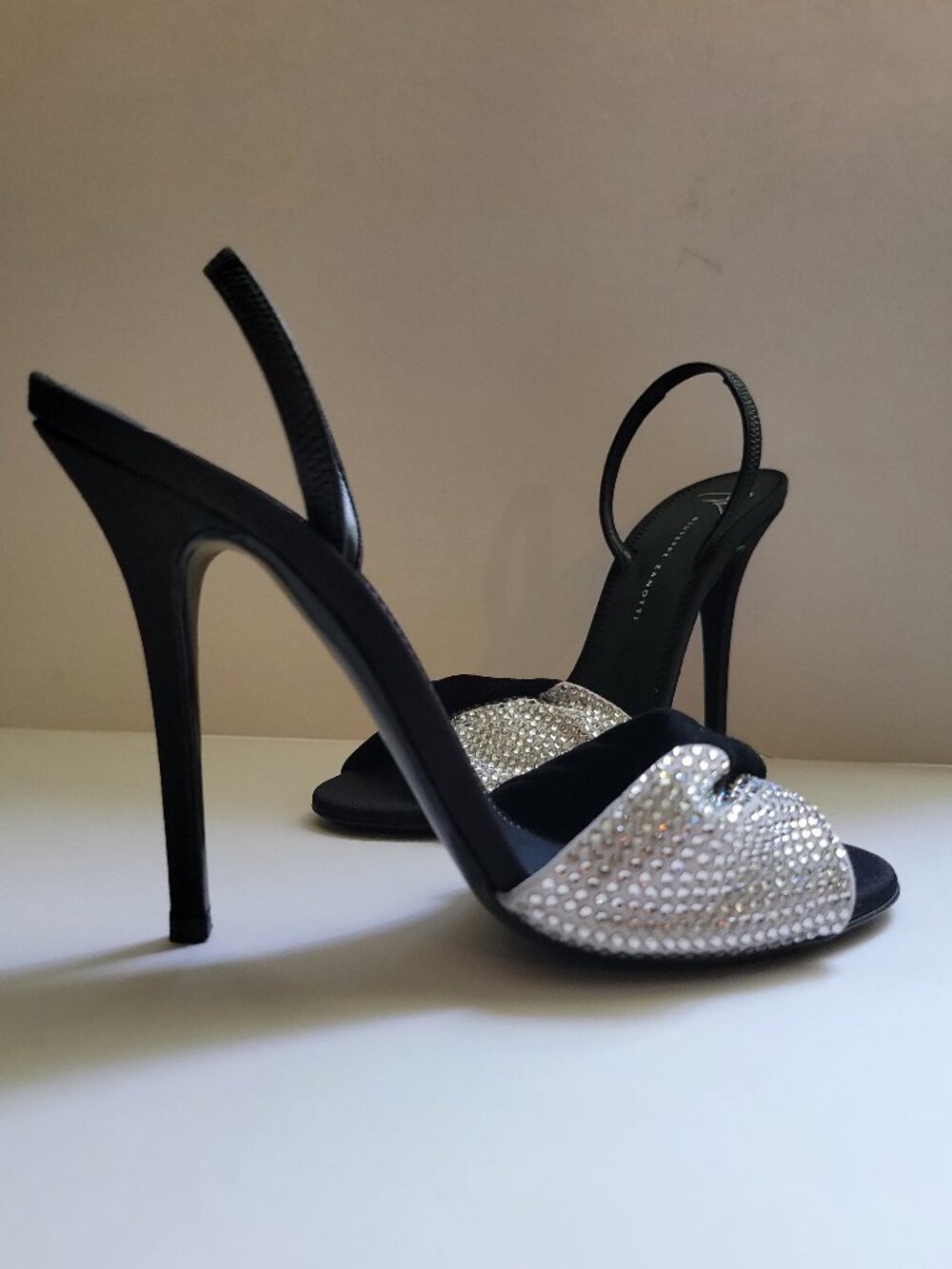 Giuseppe Zanotti Alien Heels - Picture 9 of 14